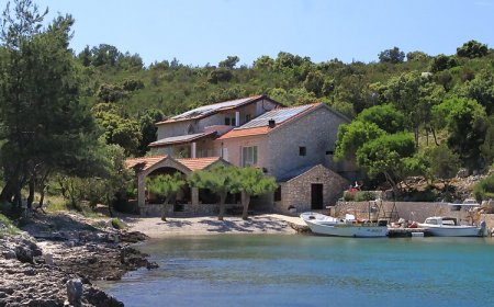 Robinzoni Apartmanok A Tenger Mellett Öböl Karkavac - Scedro, Hvar - 8801 Karkavac - Šćedro