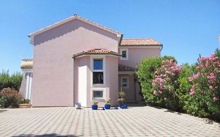 Apartmanok és Szobák A Tenger Mellett Barbat, Rab - 5068 Barbat