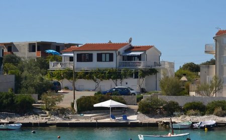 Apartments Ivan Kanica II