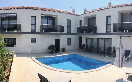 Apartments Villa LA Drvenik Veliki