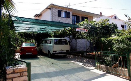 Apartmani Val Supetar