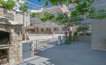 Apartment Anica Omis