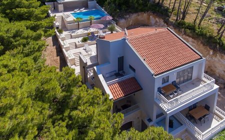 Apartmanok Medencével Brela, Makarska - 19345 Brela