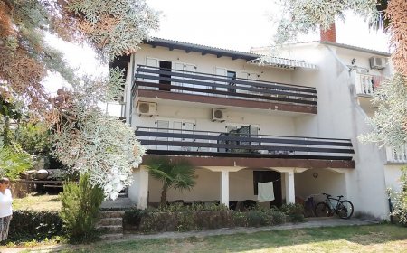 Apartmanok Parkolóhellyel Malinska, Krk - 20459 Malinska