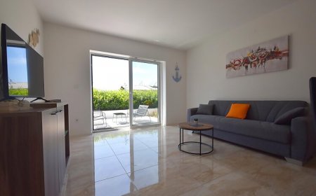 Apartmanok Parkolóhellyel Malinska, Krk - 20484 Malinska