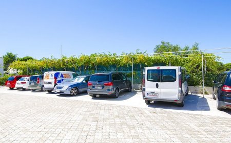 Apartments Periša Rogoznica