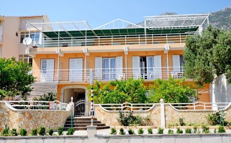Apartments Joško Gradac