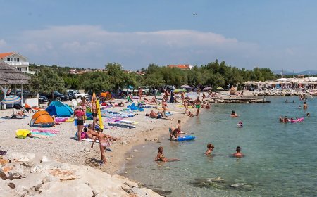 Apartment and Rooms Ivana Tribunj