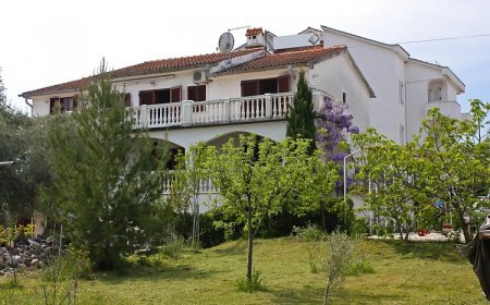 Apartmanok Parkolóhellyel Porat, Krk - 5322 Porat