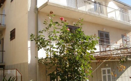 Apartments Paško Primosten