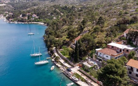 Apartmanok A Tenger Mellett Bobovisca Na Moru, Brac - 5682 Bobovišća Na Moru