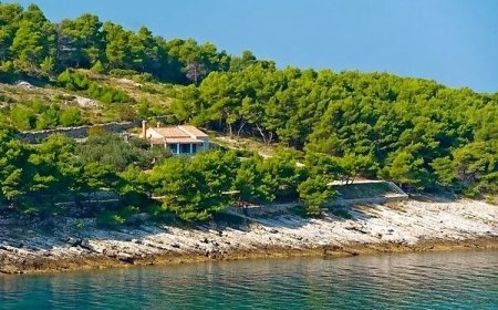 House Nevena Postira