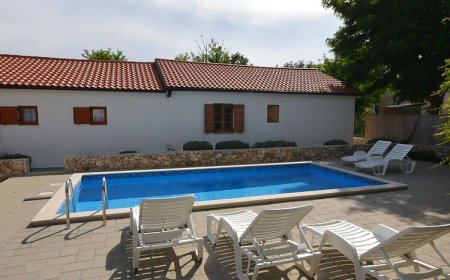 Apartments Radovic Biljana Vir