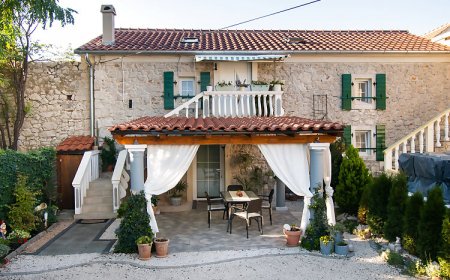 Apartment Kameni dvori Nin