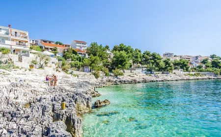 Apartments Nives Okrug Gornji