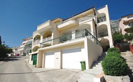 Apartments Pavlinović Makarska