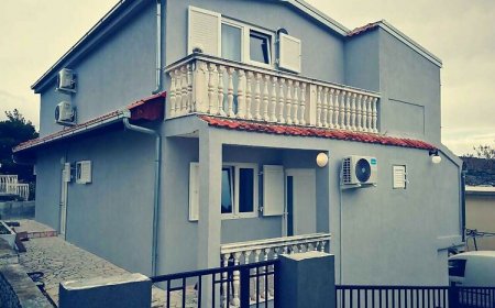 Apartments Sirius Rogoznica