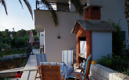 Apartmanok A Tenger Mellett Slatine, Ciovo - 14158 Slatine