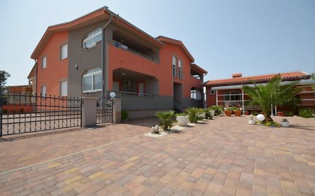 Apartments Komljen Vir II