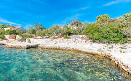 House Lady Anna Pasman