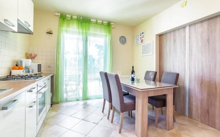 Apartment Luna Srima