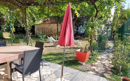 Apartments JUGO i BURA Omis