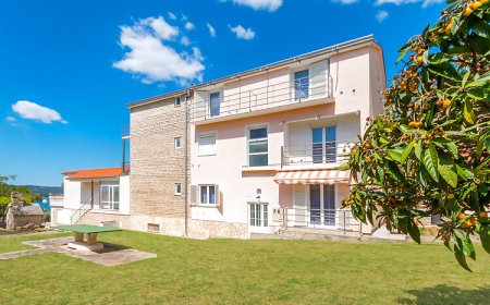 Apartman Sveti Filip i Jakov - CDA738