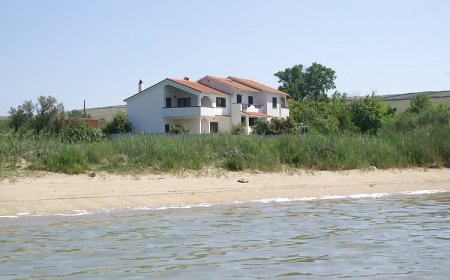 Családi Apartmanok A Tenger Mellett Povljana, Pag - 230 Povljana