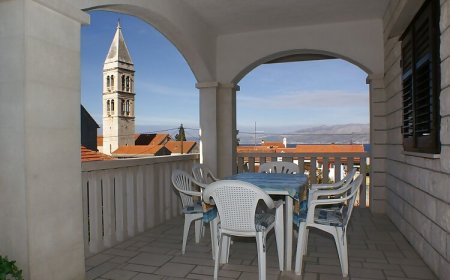 Apartmanok Parkolóhellyel Supetar, Brac - 2956 Supetar