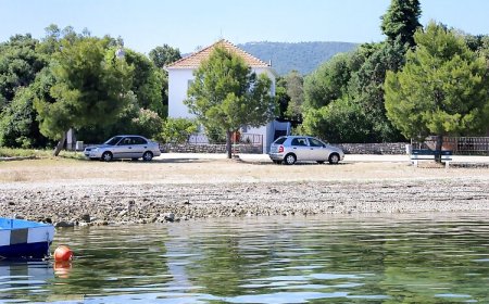 Apartmanok és Szobák A Tenger Mellett Drace, Peljesac - 4550 Drače