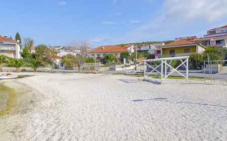 Apartments Karlo Okrug Gornji