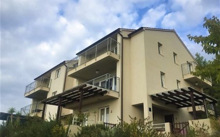 Apartment Larum Zavala