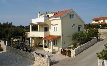 Apartmanok A Tenger Mellett Mandre, Pag - 12969 Mandre