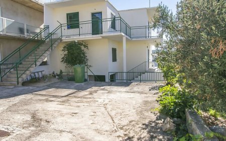 Apartments Anica Primosten