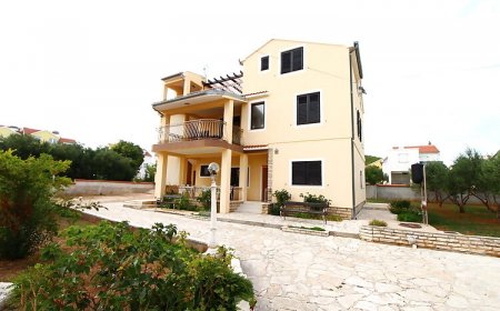 Apartmani Ivica Tribunj