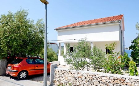 Apartment Zvonimir Rogoznica II