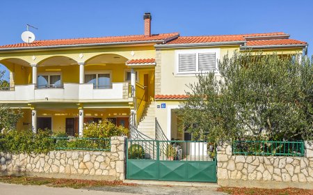 Apartments Svarog Biograd