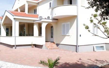 Apartmani Franka Petrčane