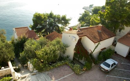 Apartmanok A Tenger Mellett Rastici, Ciovo - 8619 Rastići