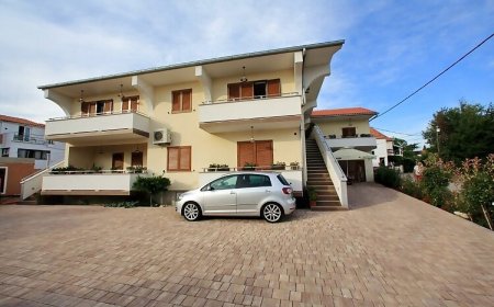 Apartmanok Parkolóhellyel Sukosan, Zadar - 16641 Sukošan