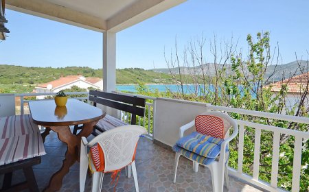 Apartman Račišće - CDS572