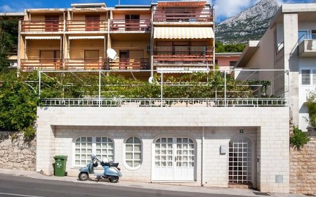 Apartmanok Parkolóhellyel Makarska - 8817