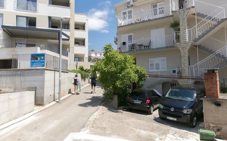 Apartment Nensi Primosten