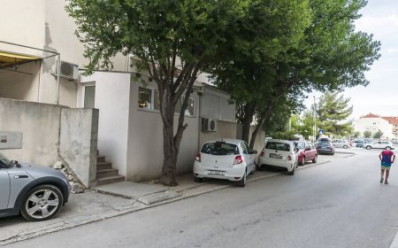 Apartment Marica Omis