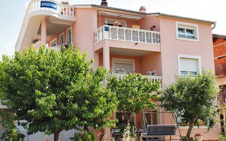 Apartments Malenica Vodice