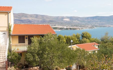 Apartments Ana Zedno