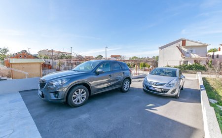 Apartments Visnja Rogoznica