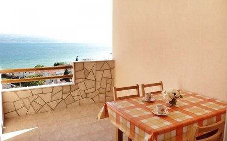 Apartmanok A Tenger Mellett Duce, Omis - 2812 Duće