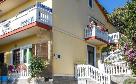 Apartments Vladislav Opatija