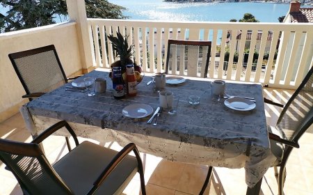 Apartmanok A Tenger Mellett Tisno, Murter - 812 Tisno